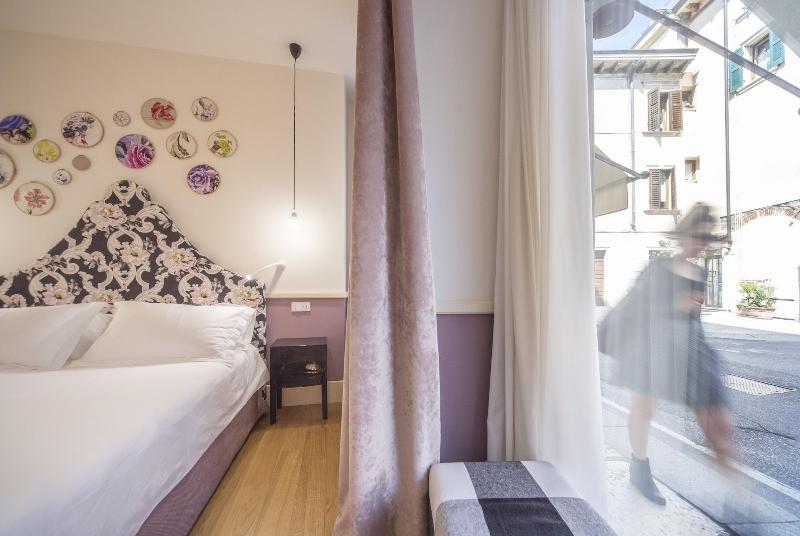 Cinque Luxury Rooms - Oda