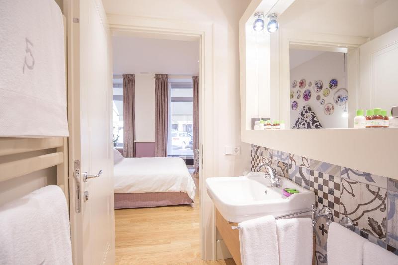 Cinque Luxury Rooms - Oda