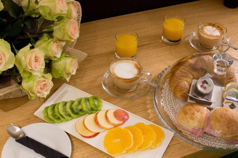 Cinque Luxury Rooms - Restoran