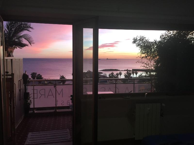La Casa Sul Mare - Genel