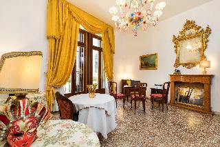 Luxury Venetian Rooms otel fotoğrafı