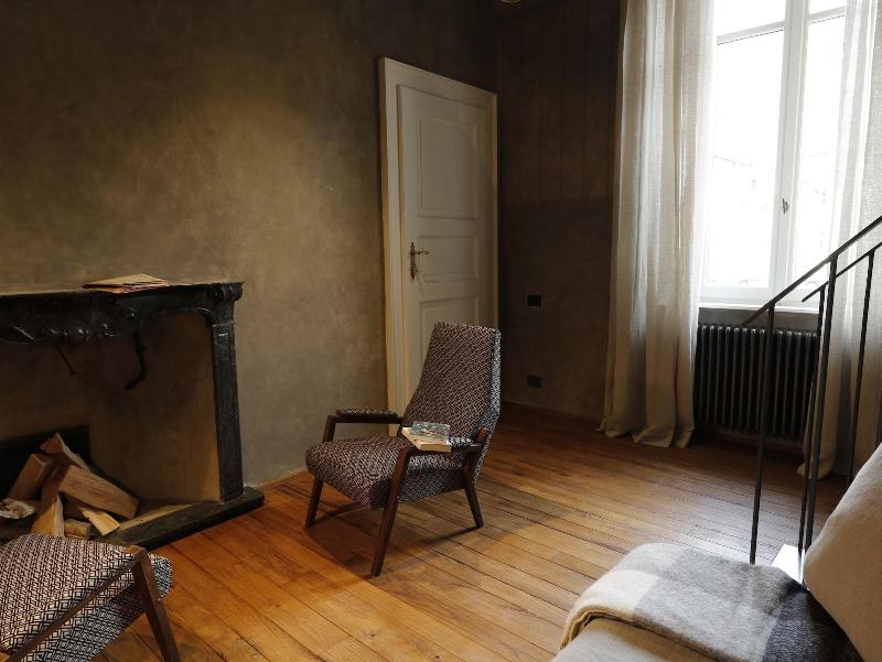 Palazzo Albricci Peregrini - Oda