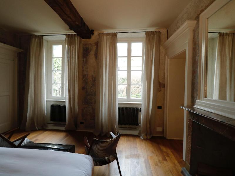 Palazzo Albricci Peregrini - Oda