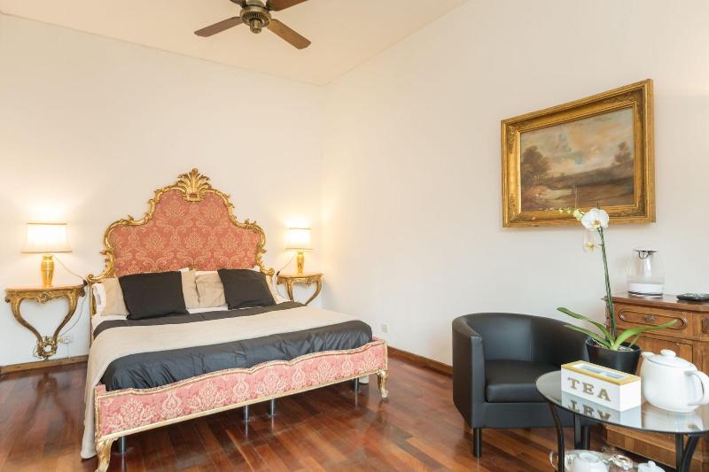 Cristina Rossi Bed And Breakfast - Oda