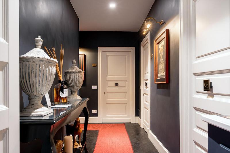Corte Calzaiuoli Elegant Suites - Lobi