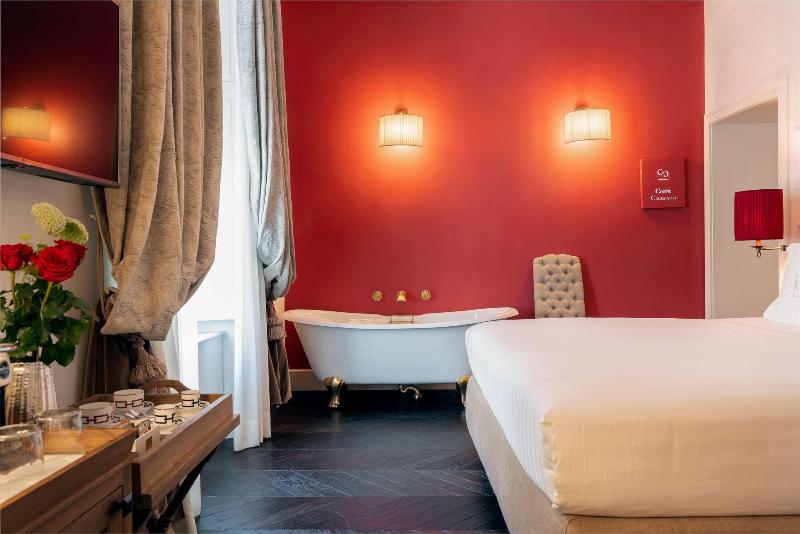 Corte Calzaiuoli Elegant Suites - Oda