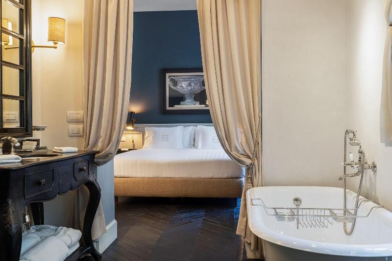 Corte Calzaiuoli Elegant Suites - Oda