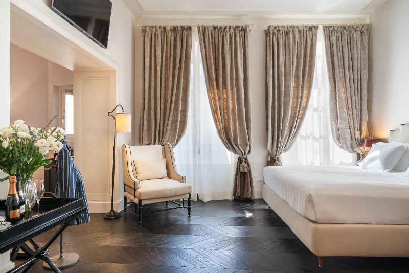 Corte Calzaiuoli Elegant Suites - Oda