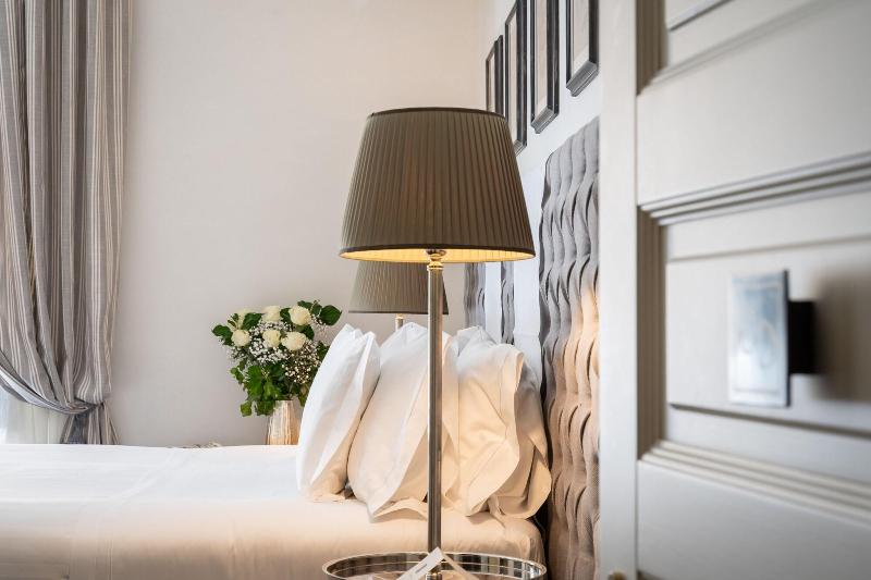 Corte Calzaiuoli Elegant Suites - Oda
