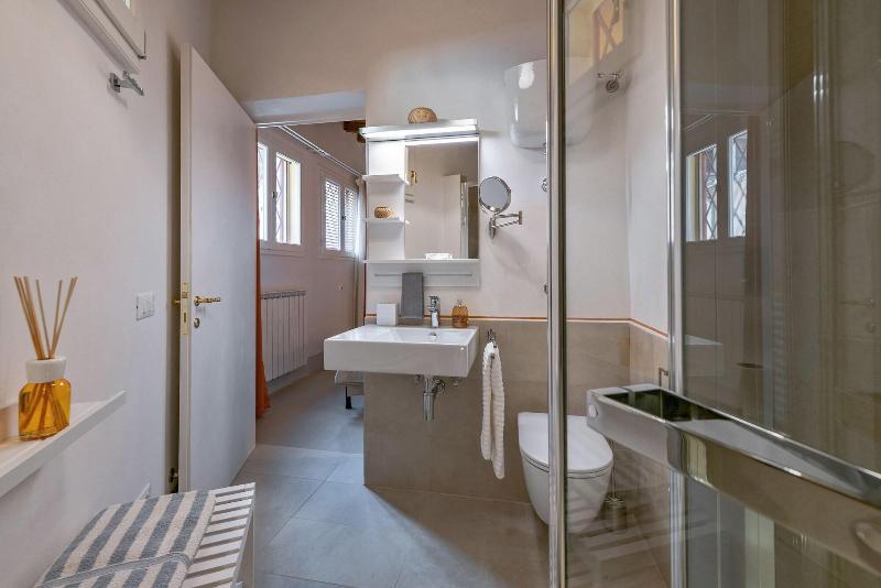 Drom Florence Rooms & Apartments - Oda