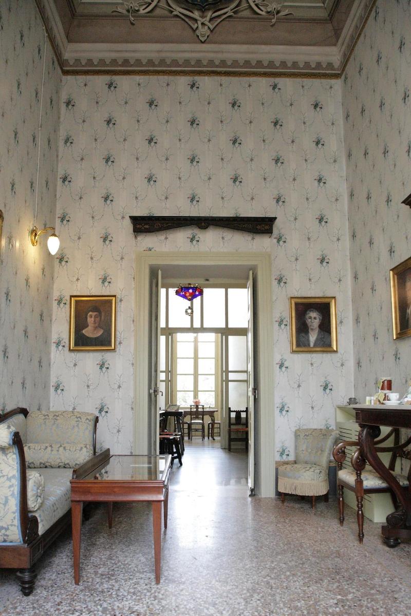 Residenza d'Epoca Regina d'Arborea - Lobi