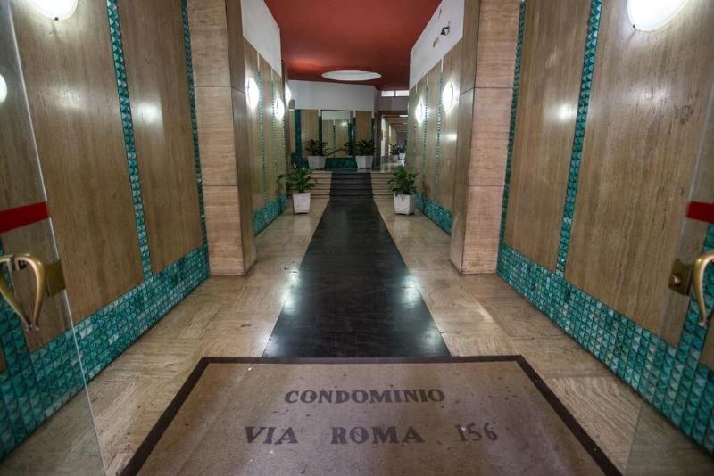 The Boutique Napoli Suite - Lobi