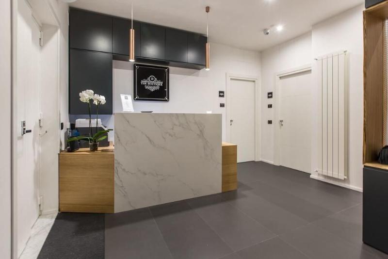 The Boutique Napoli Suite - Lobi