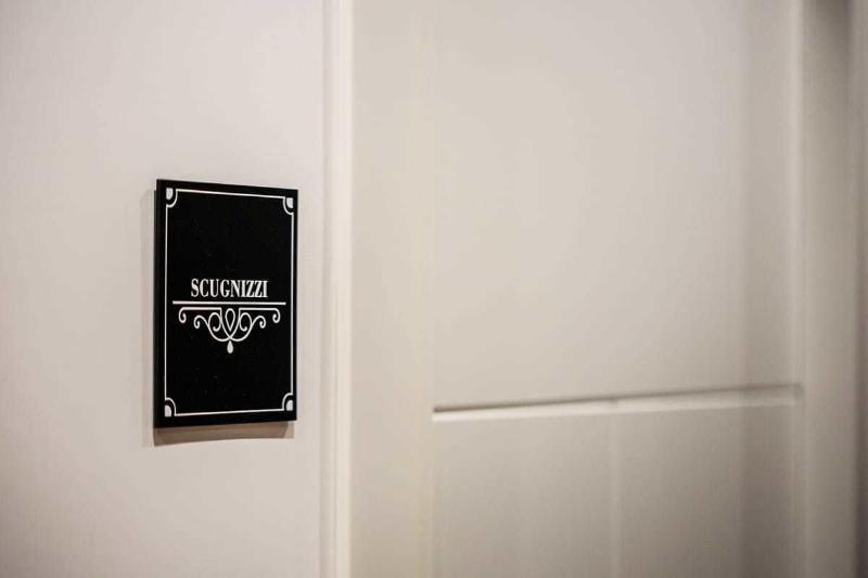 The Boutique Napoli Suite - Lobi
