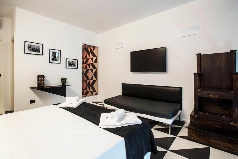 The Boutique Napoli Suite - Oda