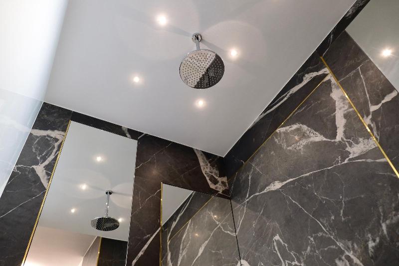 The Boutique Napoli Suite - Oda