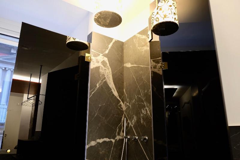 The Boutique Napoli Suite - Oda