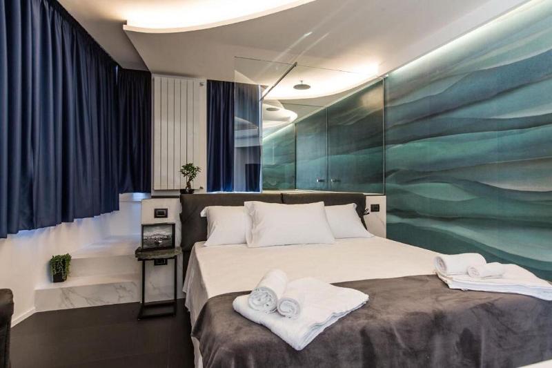 The Boutique Napoli Suite - Oda