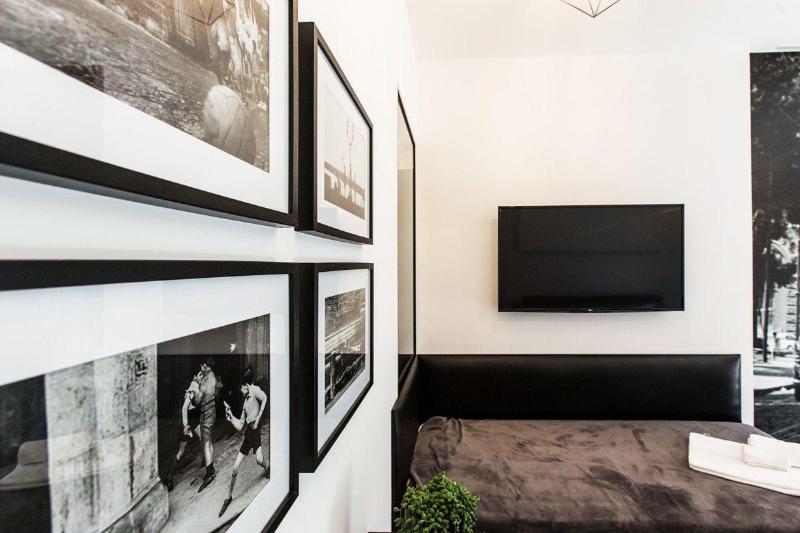 The Boutique Napoli Suite - Oda