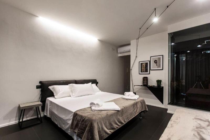 The Boutique Napoli Suite - Oda