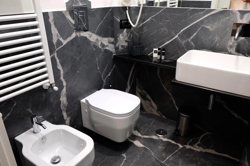 The Boutique Napoli Suite - Oda