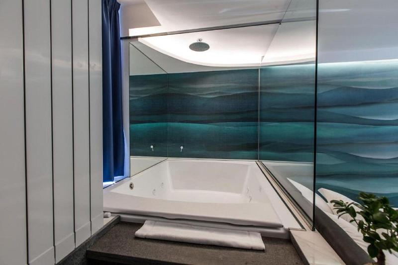 The Boutique Napoli Suite - Oda