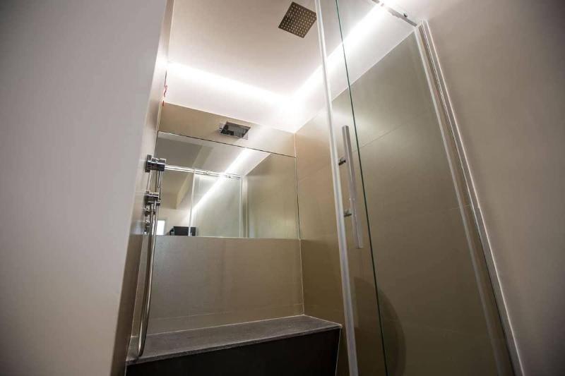 The Boutique Napoli Suite - Oda
