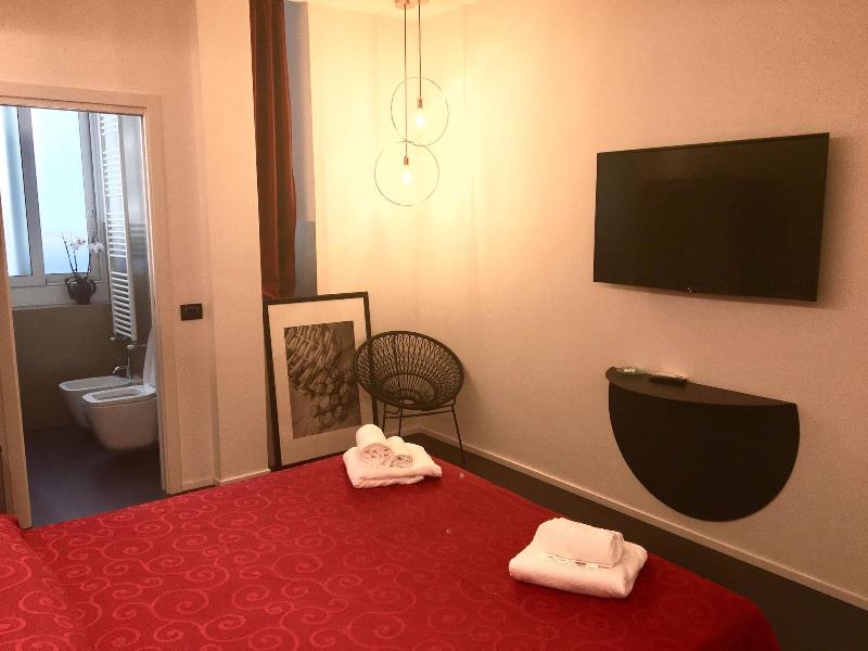The Boutique Napoli Suite - Oda