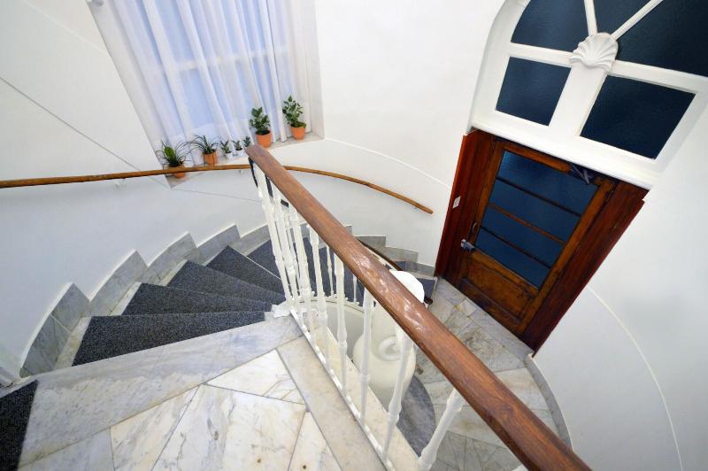 Barbarella Home - Lobi