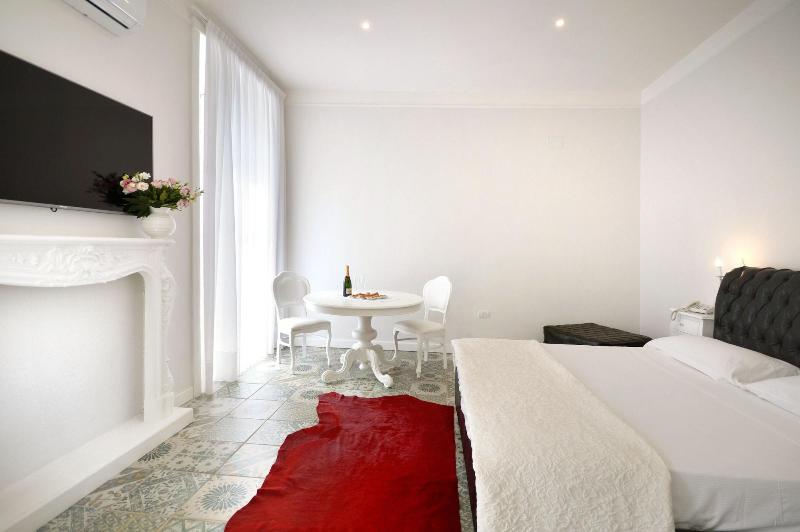 Barbarella Home - Genel