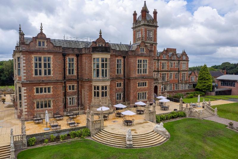 Crewe Hall Hotel & Spa - Teras