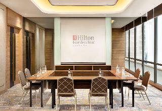 Hilton Garden Inn Jakarta Taman Palem fotoÄŸrafÄ±