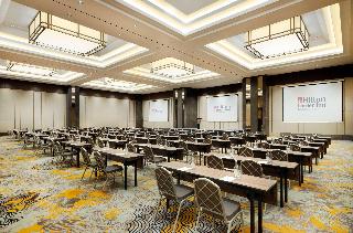 Hilton Garden Inn Jakarta Taman Palem fotoÄŸrafÄ±