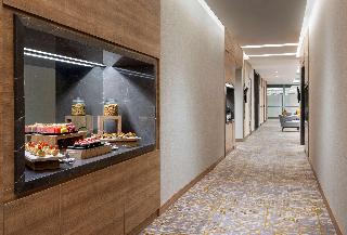Hilton Garden Inn Jakarta Taman Palem fotoÄŸrafÄ±