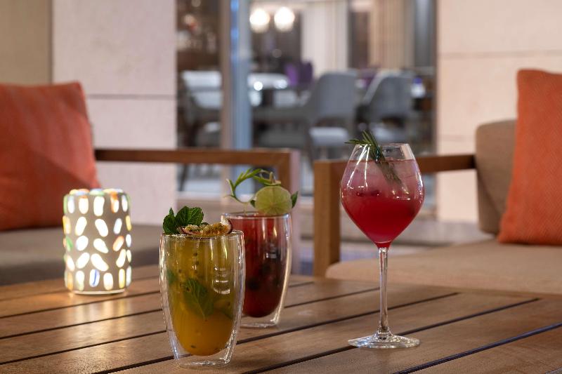 DoubleTree by Hilton Riyadh Financial District - Restoran