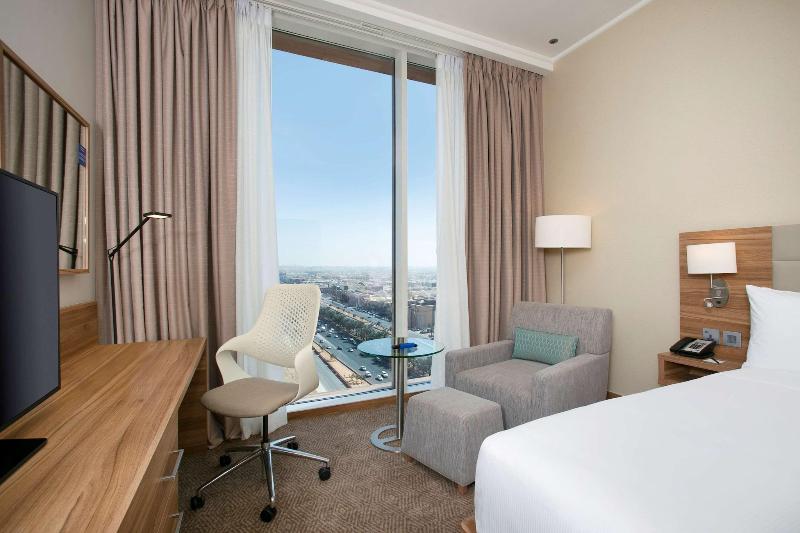Hilton Garden Inn Riyadh Financial District - Oda