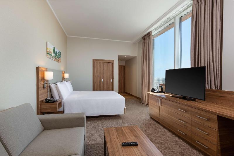 Hilton Garden Inn Riyadh Financial District - Oda