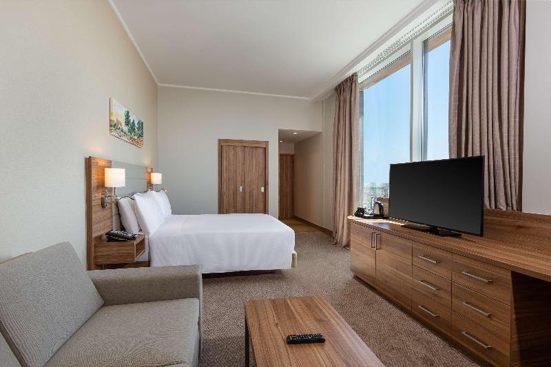 Hilton Garden Inn Riyadh Financial District - Oda