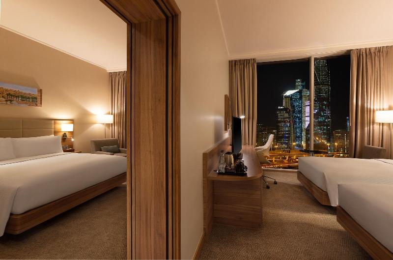 Hilton Garden Inn Riyadh Financial District - Oda