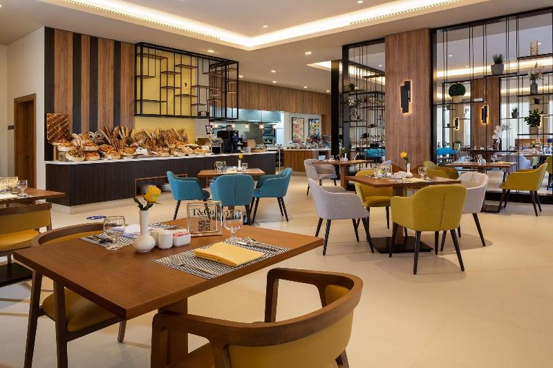 Hilton Garden Inn Riyadh Financial District - Restoran
