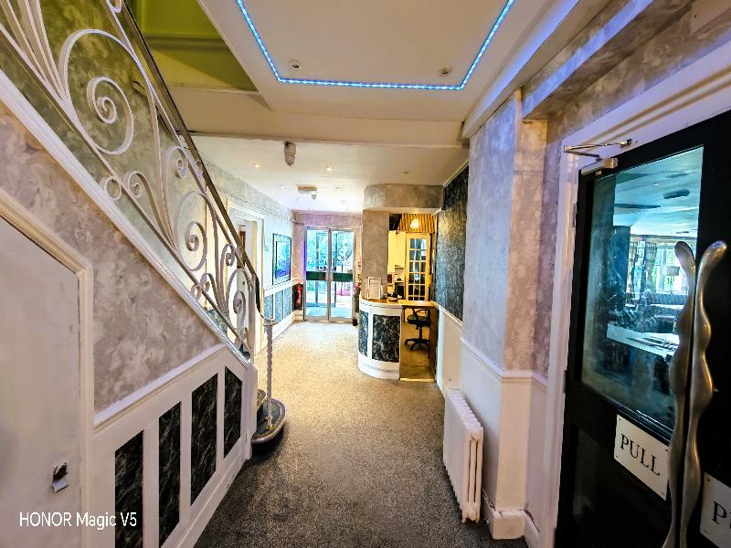 Russel Court Hotel Bournemouth Central - Lobi