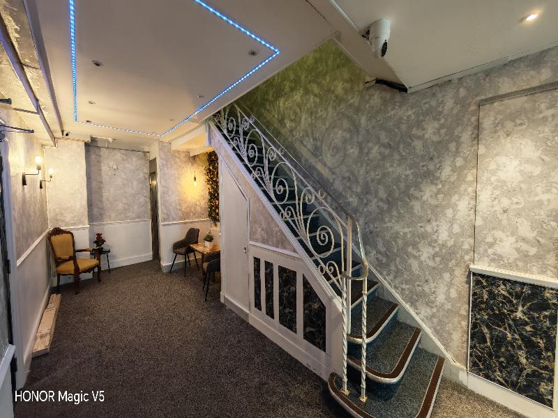 Russel Court Hotel Bournemouth Central - Lobi
