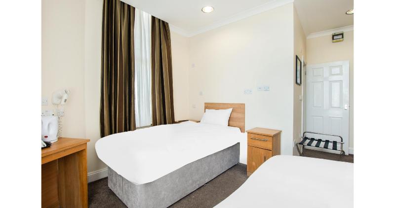 Russel Court Hotel Bournemouth Central - Oda