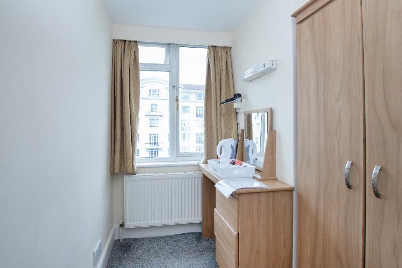 Russel Court Hotel Bournemouth Central - Oda