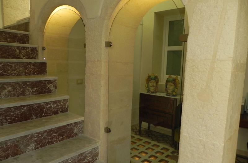 Palazzo Gilistro - Lobi