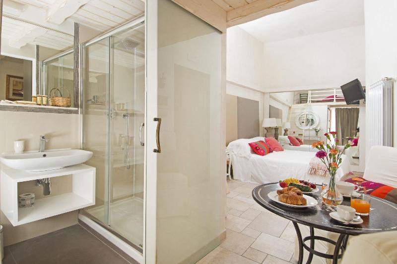 Santo Stefano Home & Breakfast - Oda