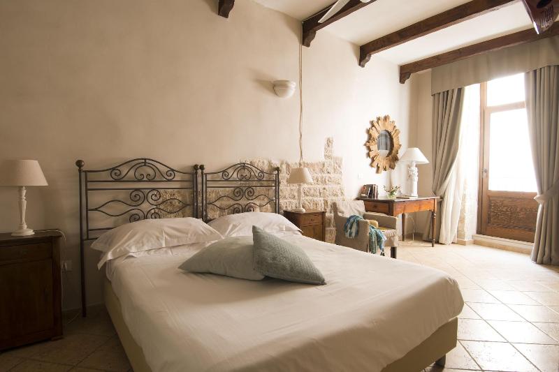 Santo Stefano Home & Breakfast - Oda
