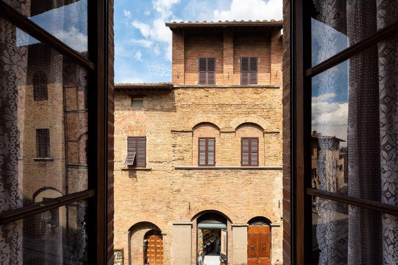 Residenza d'Epoca Palazzo Buonaccorsi - Genel