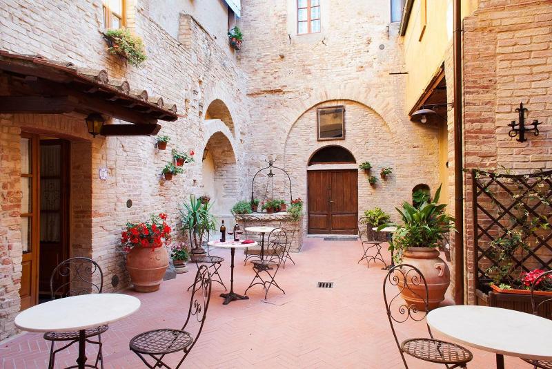 Residenza d'Epoca Palazzo Buonaccorsi - Oda