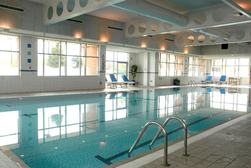 DoubleTree by Hilton Glasgow  Strathclyde - Havuz